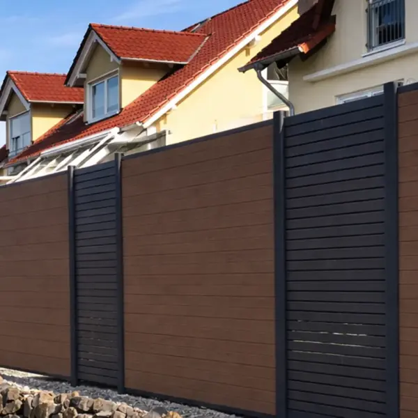 gr-gartenbau-kassel-zaunbau-palisaden